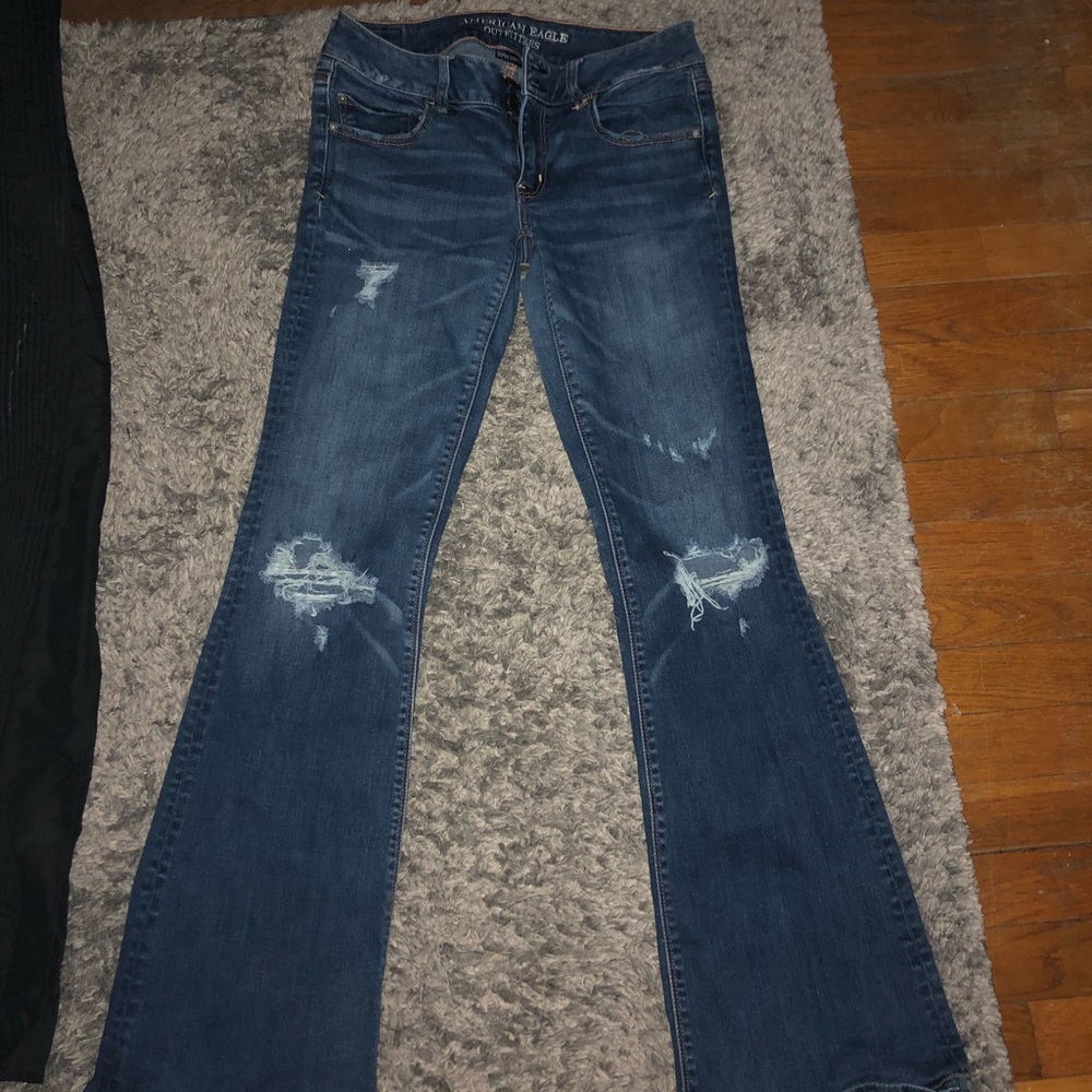 American Eagle boot cute jean!